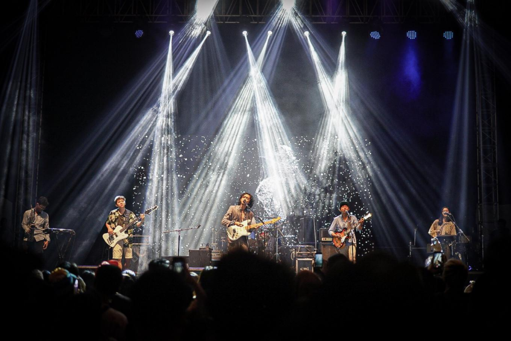 Musisi Muda Indonesia Ramaikan Industri dengan Kolaborasi Lintas Genre, Warna Baru Musik Nasional