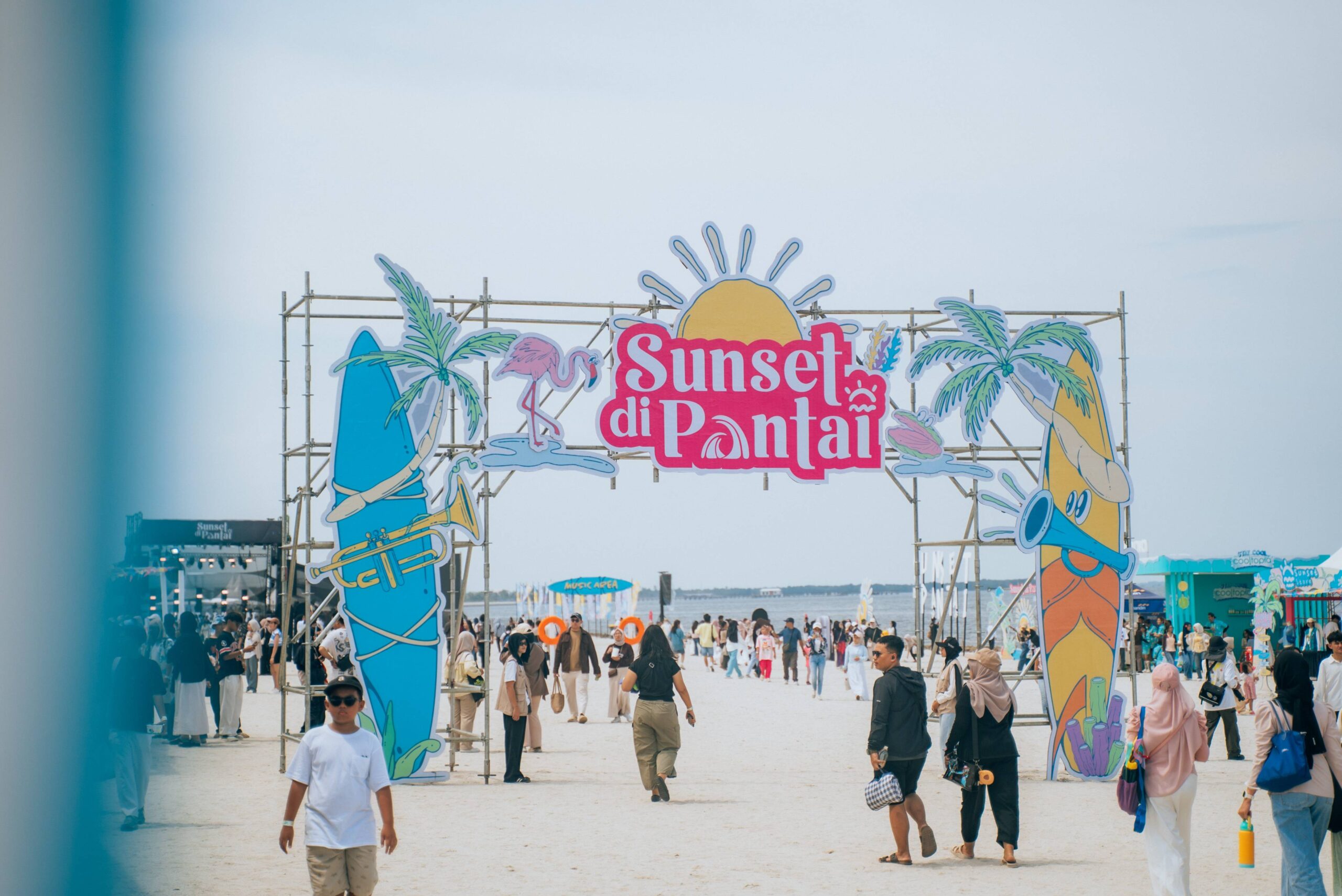 Sunset di Pantai Hadirkan Deretan Musisi Populer di Land’s End PIK 2 pada September 2026